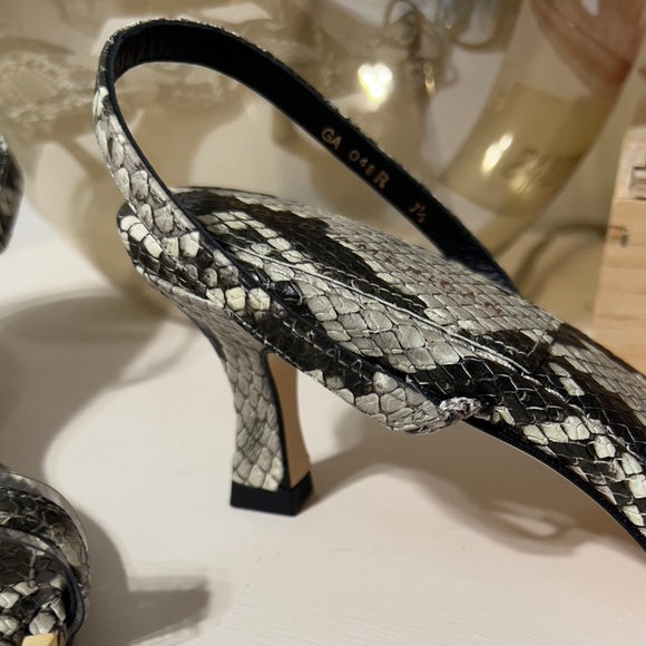 Good American size 7 sling back kitten heel - Picture 6 of 7